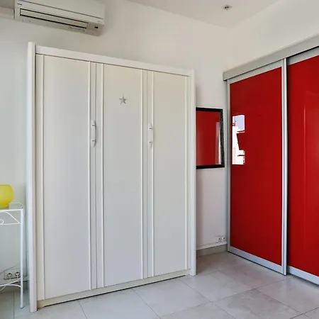 Studio Des Orangers - Welkeys Apartment *