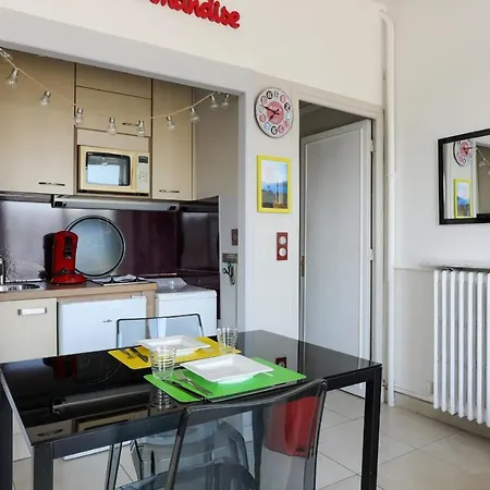 Studio Des Orangers - Welkeys Apartment *